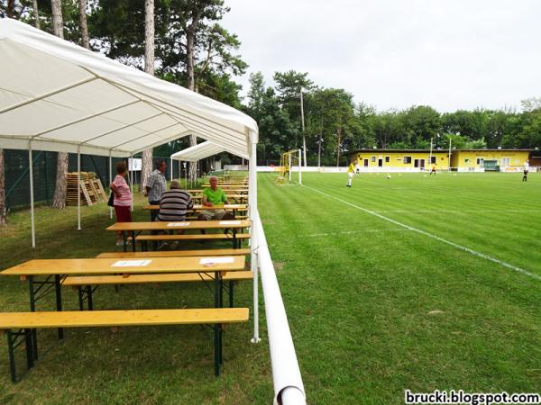 Waldstadion Großengersdorf - Großengersdorf