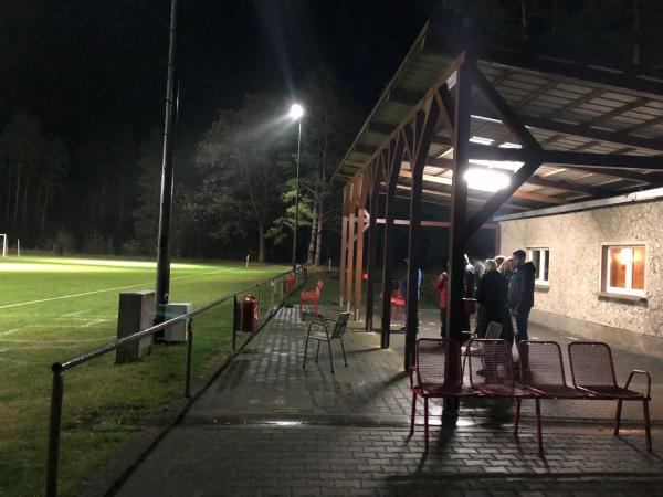 Sportplatz An der Waldkante - Am Mellensee-Kummersdorf-Gut