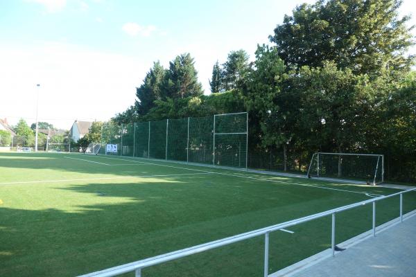 Sportplatz am Kieselborn - Neuwied-Heimbach-Weis