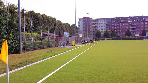 Jonny Rehbein Sportplatz - Hamburg-Barmbek