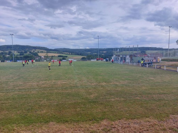 Sportanlage Am Geisberg - Kalbach-Oberkalbach
