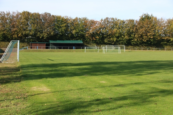 Sportplatz Im Steinsfeld - Hürtgenwald-Vossenack