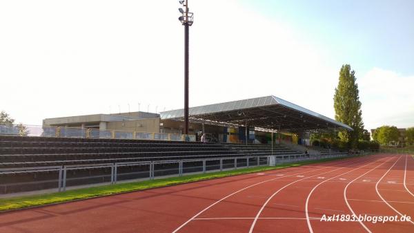 Stadion im Sport- und Freizeitzentrum Leinfelden - Leinfelden-Echterdingen