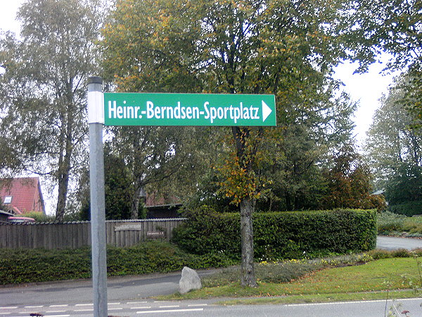Heinrich-Berndsen-Sportplatz - Dollerup-Streichmühle