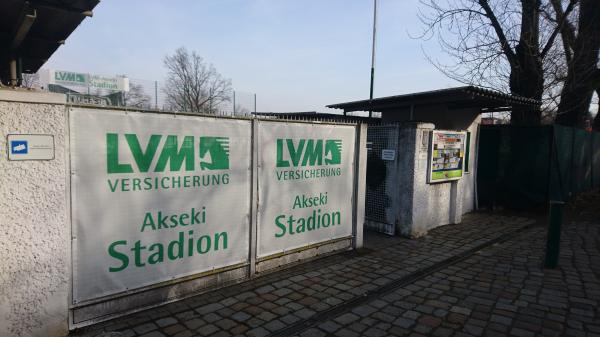 Sportplatz Freiheitsweg - Berlin-Reinickendorf