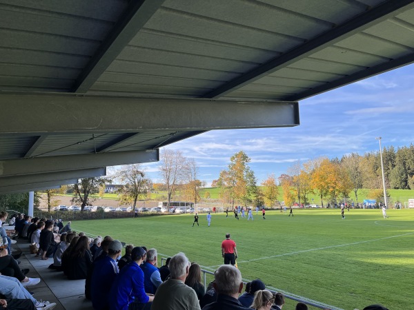 Waldstadion - Neufraunhofen