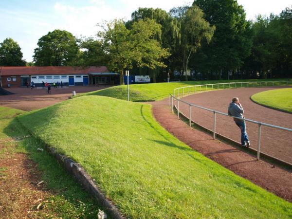 Bezirkssportanlage Braukämperstraße - Gelsenkirchen-Beckhausen