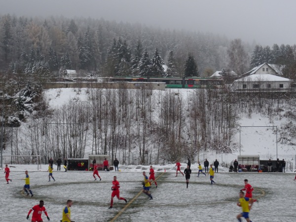 Stadion an der Talstraße Nebenplatz - Lößnitz