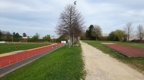 Sportanlage Bustelbach - Stein