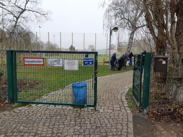 Sportplatz Werderstraße - Berlin-Hakenfelde