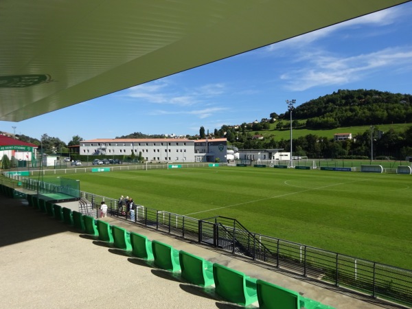 Stade Aimé Jacquet - L'Étrat