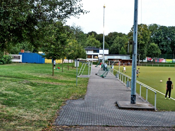 Bezirkssportanlage Auf der Reihe Platz 2 - Gelsenkirchen-Rotthausen