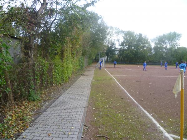 Sportplatz Wiesbadener Straße - Duisburg-Obermeiderich