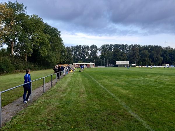 Sportpark De Kalkwijck veld 8-Kwiek - Midden-Groningen-Hoogezand