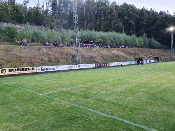 Sportplatz Tannenweg - Hatzfeld/Eder-Holzhausen