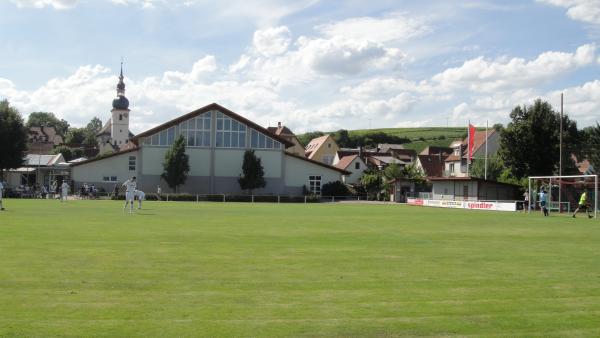 Sportgelände Albertshöfer Straße - Mainstockheim