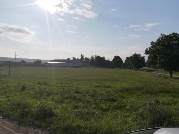 Stadionul Sătesc Ţînţăreni - Ţînţăreni