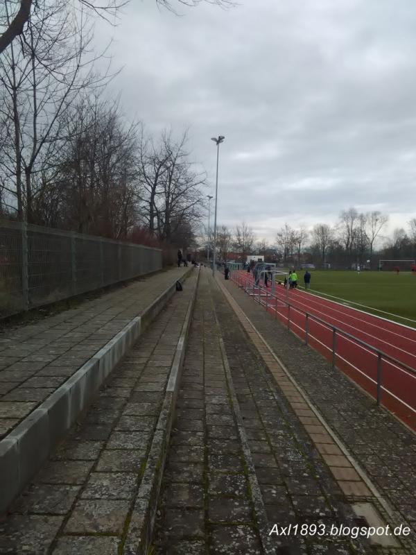 Sportplatz Elisabeth-Selbert-Gymnasium - Filderstadt-Bernhausen