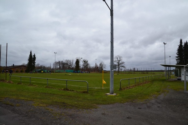 Sportanlage Unter den Eichen B-Platz - Parsau