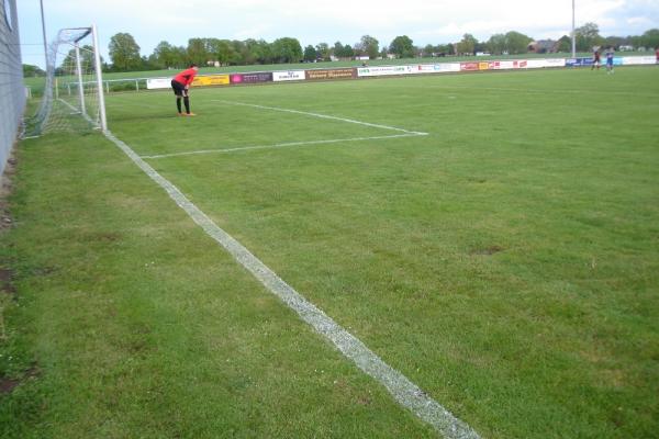 Sportanlage Auf dem Howe - Salzkotten-Verlar