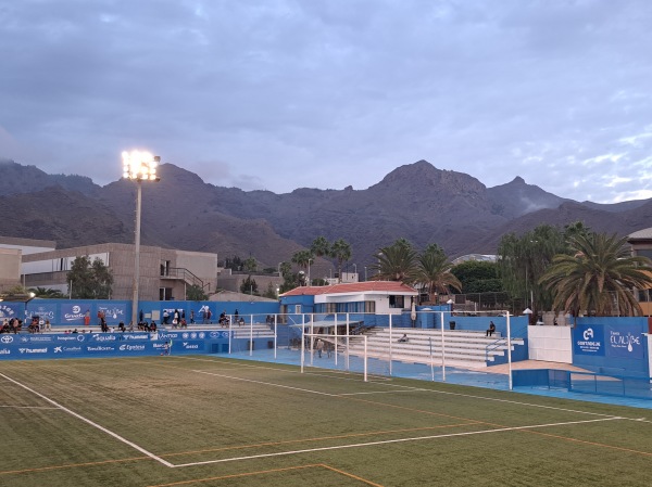 Campo de Fútbol El Galeon - Adeje, Tenerife, CN