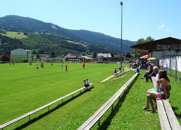 Sportplatz Straßburg - Straßburg