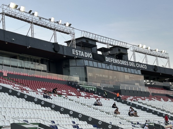 Estadio ueno Defensores del Chaco - Asunción