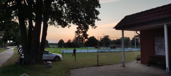Sportanlage Karl-Jäger-Weg - Burgwedel-Engensen