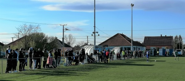 Levéli Sportpálya - Levél