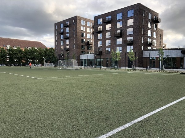 Mimersparken Kunstgraesbane - København N