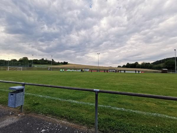 Stadion an der Obergruppenbacher Straße Nebenplatz - Untergruppenbach