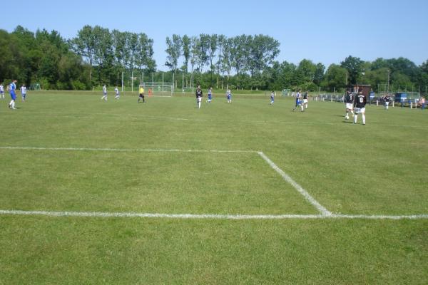 Sportzentrum Blau-Weiß B-Platz - Osnabrück-Schinkel