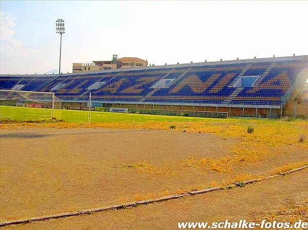 Stadiumi Loro Boriçi - Shkodër