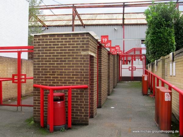 Griffin Park - Brentford, Greater London