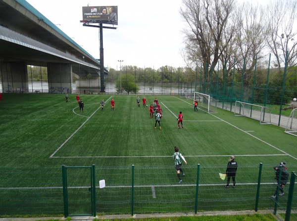 Futbalové ihrisko v areáli FTVŠ UK - Bratislava-Karlova Ves
