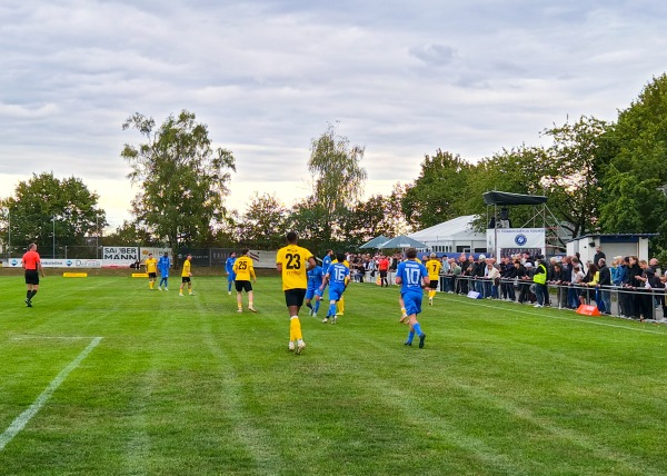 Sportplatz auf dem Bettenberg - Pohlheim-Holzheim