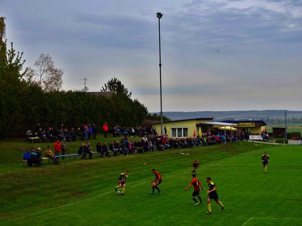 Sportplatz Deutsch Schützen - Deutsch Schützen