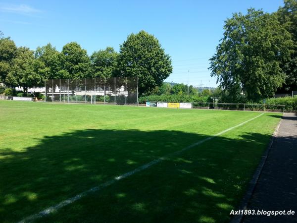 Stadion an der Neckarbrücke - Altbach