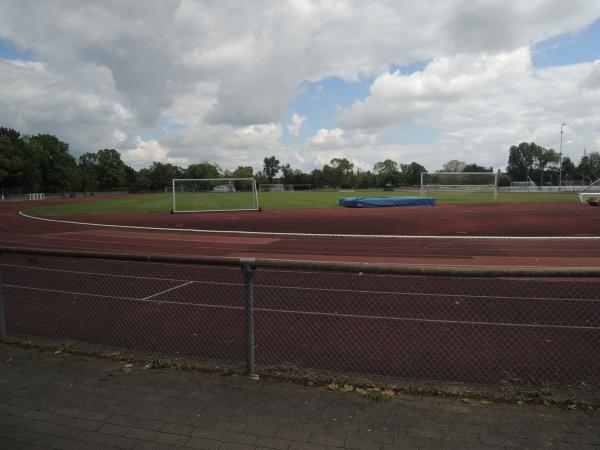 Bezirkssportanlage Rebstock - Frankfurt/Main-Bockenheim