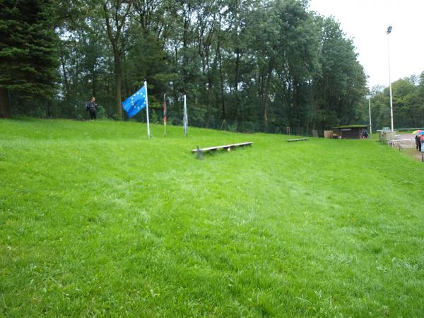 Herbert-Maurer-Sportplatz Mallack - Wuppertal-Sedansberg