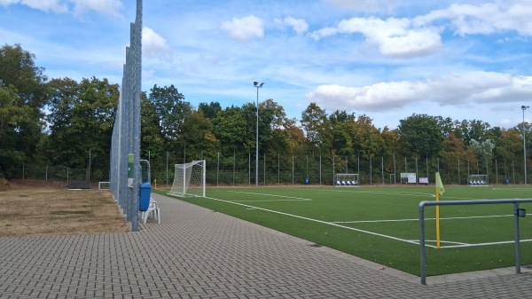 Stadion Sophienhöhe Nebenplatz 1 - Niederzier-Hambach