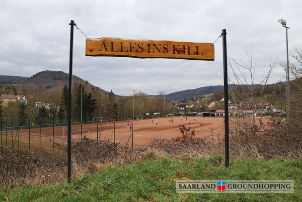 Sportplatz In der Au - Hinzweiler
