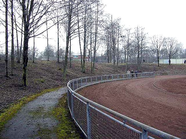 Bezirkssportanlage Mitte II LA-Platz - Essen/Ruhr-Altenessen