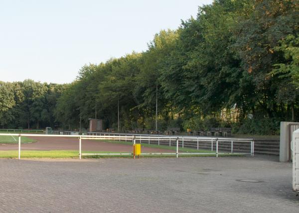 Stadion Bergheim - Duisburg-Rheinhausen-Bergheim