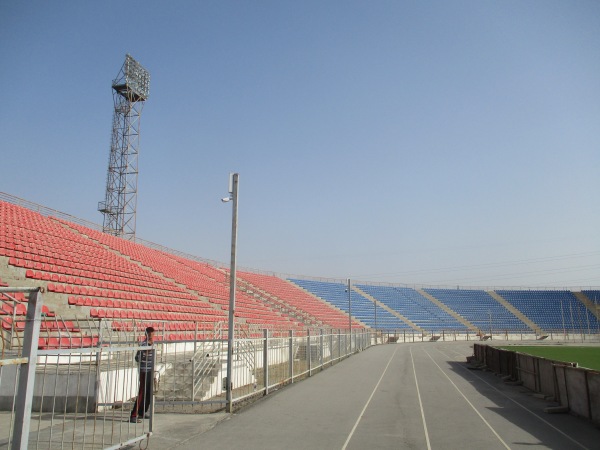 Zentralniy Stadion - Hisor