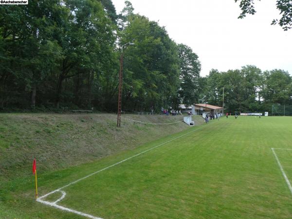 Sportplatz am Riedelberg - Schaafheim-Schlierbach