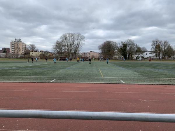 Sportplatz Holstentor Gemeinschaftsschule - Lübeck-St. Lorenz-Süd