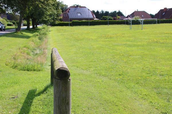 Sportplatz Stedesdorf - Esens-Stedesdorf