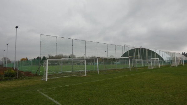 Futbalovy stadion Levice ihrisko 4 - Levice