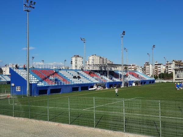 Zeytinköy 1 Nolu Futbol Sahasi - Antalya